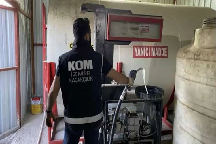İzmir’de 44 ton kaçak akaryakıt ele geçirildi haberinin görseli