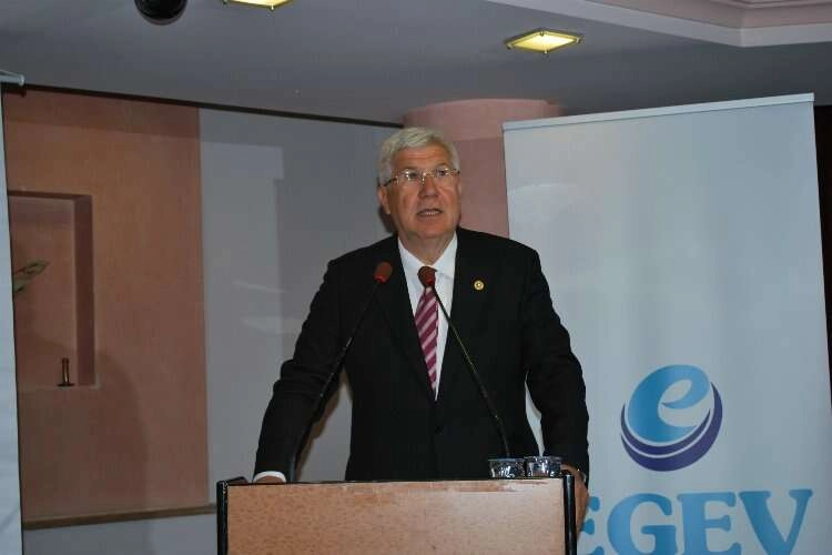 EGEV Başkanı Susam, güven tazeledi haberinin görseli