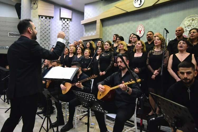 Bornova'da Aşık Veysel konseri büyük ilgi gördü haberinin görseli