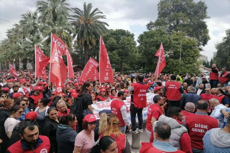 İZENERJİ'deki TİS krizinde mutlu son! haberinin görseli