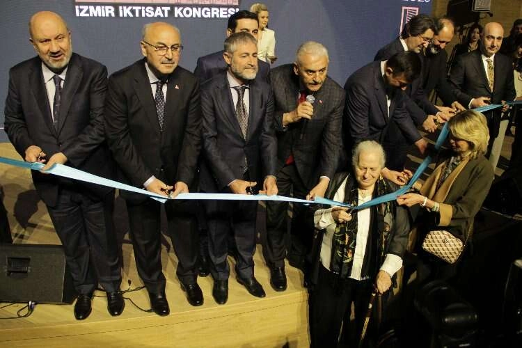 Tarihi kongrenin binası yeniden açıldı haberinin görseli
