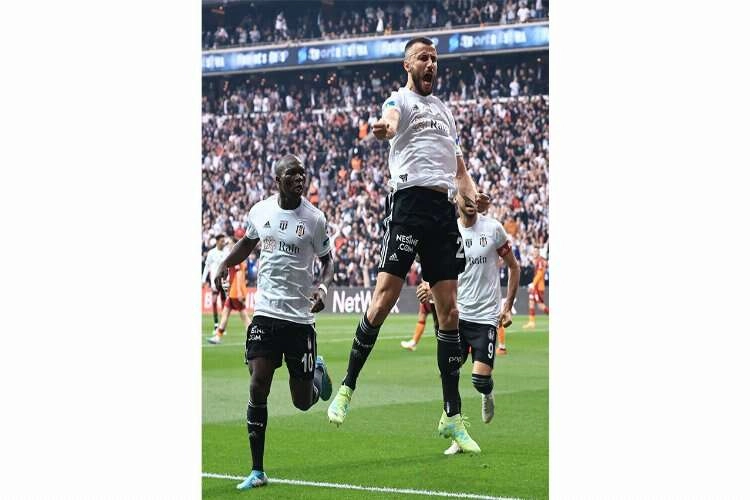 Kara Kartal derbiyi kazandı  haberinin görseli