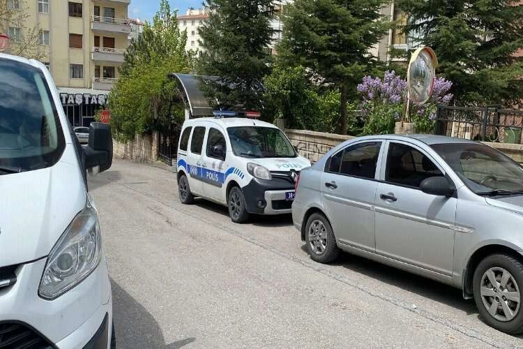 Kayseri'de genç kadın intihar etti haberinin görseli