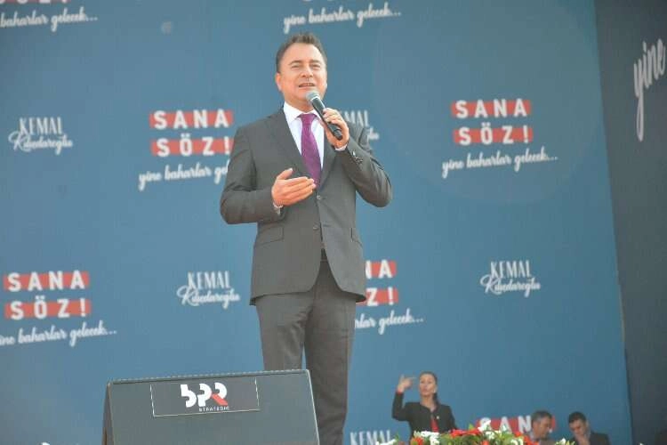 Ali Babacan: İzmir 15 Mayıs sabahına çoktan uyanmış haberinin görseli