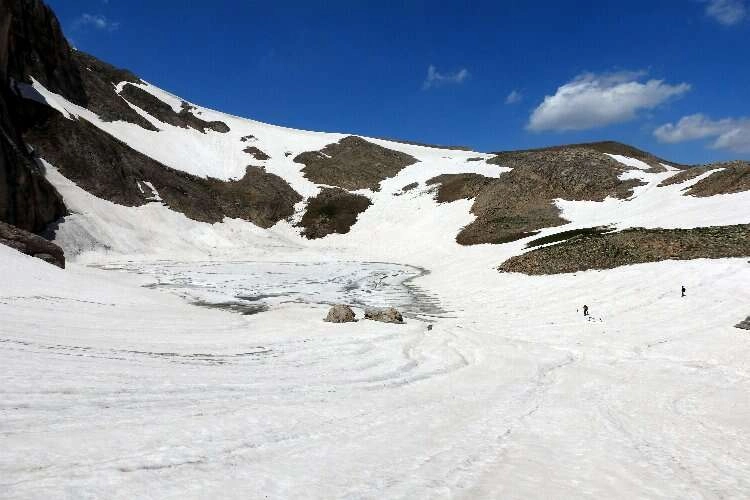 Uydu üzerinden keşfedilen buzul yerinde görüntülendi