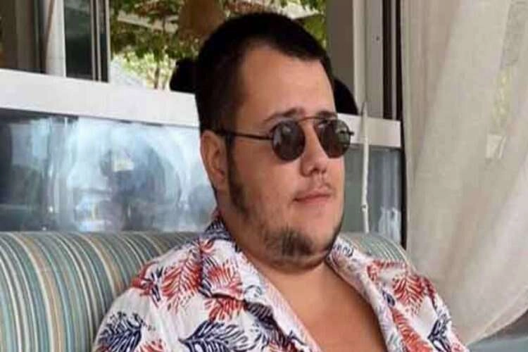 İzmir'de konser için çatıya çıkan genç hayatını kaybetti haberinin görseli