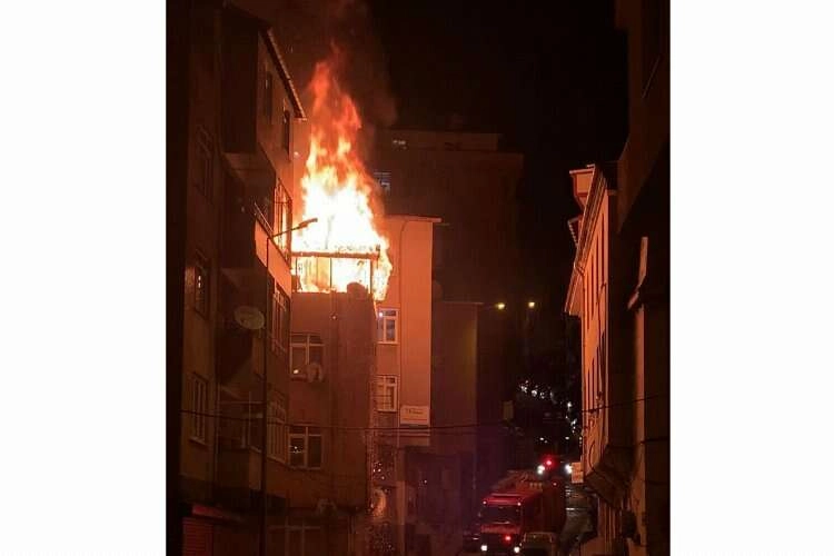 İstanbul Kağıthane’de korkutan yangın haberinin görseli