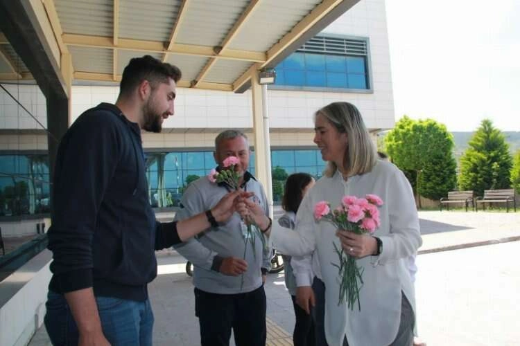 AK Partili Çankırı işçilerle bir araya geldi haberinin görseli