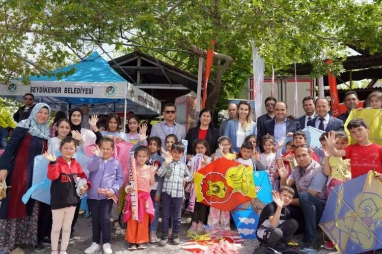 Tlos Antik Kenti'nde uçurtma şenliği yapıldı haberinin görseli