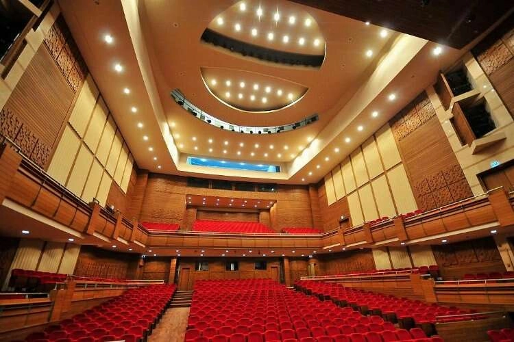 İzmir'de sanat dolu Mayıs başladı haberinin görseli