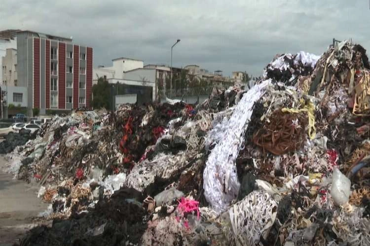 Ayakkabıcılar Sitesi'nde esnaftan atık şikayeti haberinin görseli