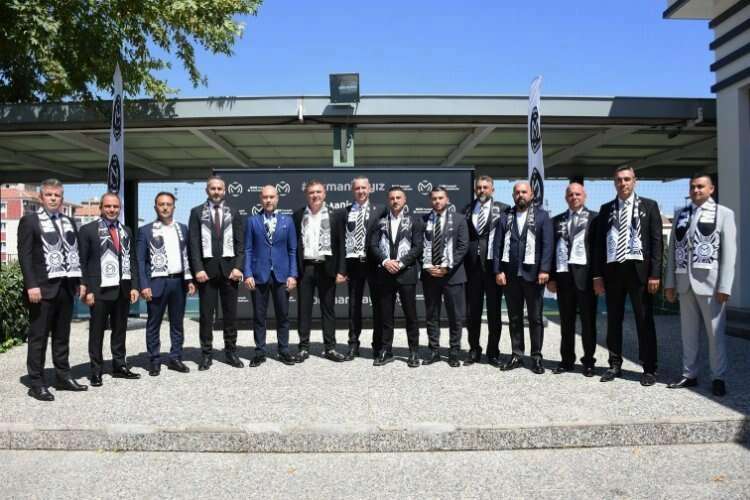 Manisa FK'dan taraftarlarına bilet sürprizi haberinin görseli