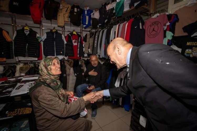 Başkan Soyer'den Kemeraltı'nı kurtaracak çalışma haberinin görseli