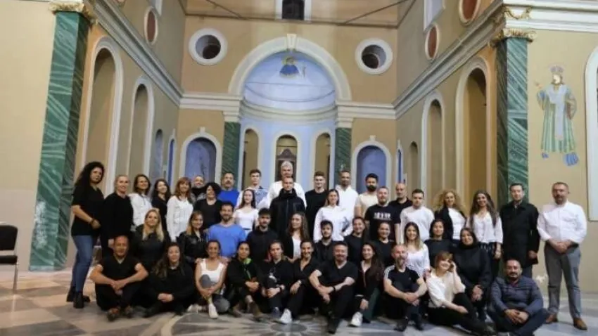 AASSMD'de 'İzmir Aşkına 8500' sahne alacak haberinin görseli