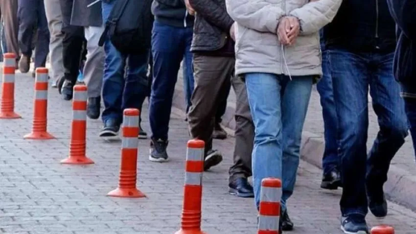 Denizli'de dolandırıcılık operasyonu haberinin görseli