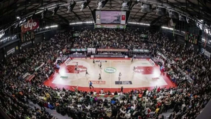 Pınar Karşıyaka Bahçeşehir’i ağırlayacak