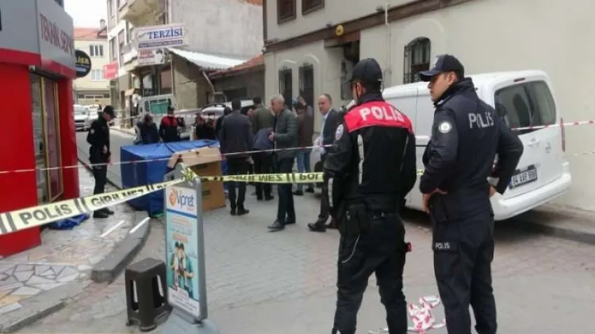 Bebeğini öldüren annenin tedavisi sürüyor haberinin görseli