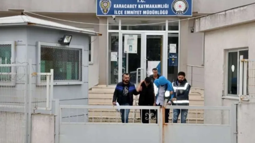 Kızının saçı çekildi diye okulu bastı haberinin görseli