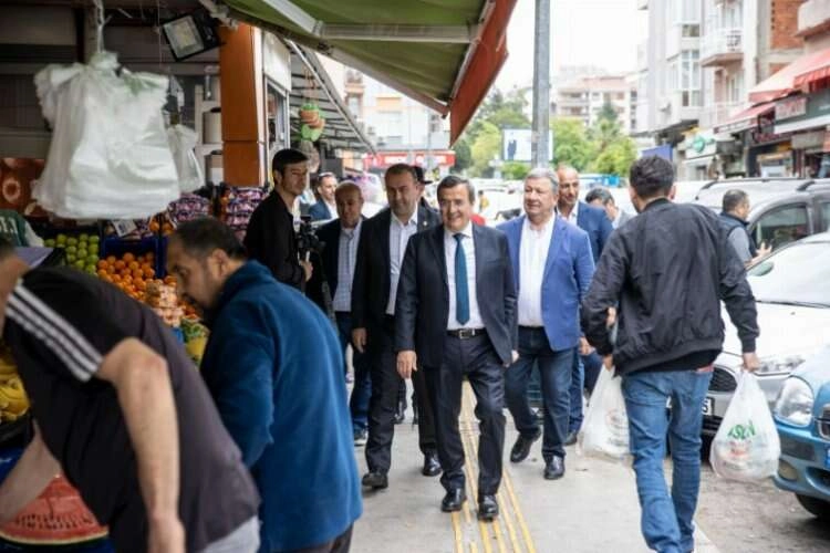 Batur: Sandıklarda çocuklarımızın geleceği var haberinin görseli