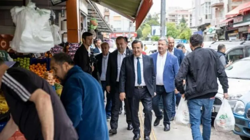 Batur: Sandıklarda çocuklarımızın geleceği var