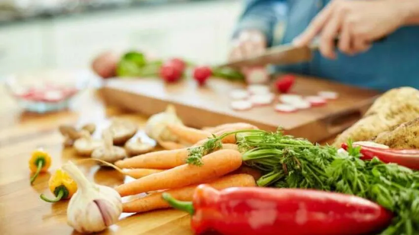 gida-zehirlenmesi-2048x1365 (Küçük)