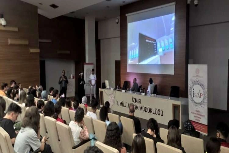 İZBAP kapsamında “Geleceğin Teknolojileri Paneli” düzenlendi haberinin görseli