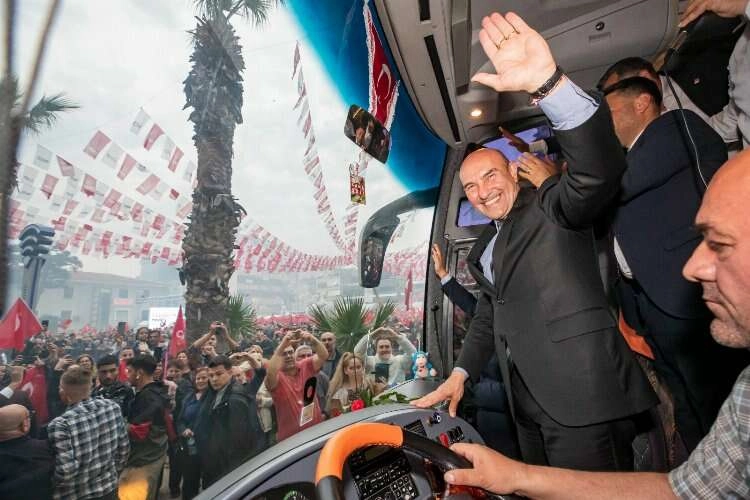 Soyer'den o ilçeye İZBAN için yeni durak müjdesi haberinin görseli