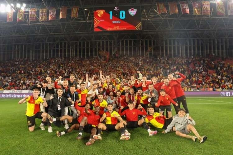 Göztepe, yarın Manisa FK deplasmanında haberinin görseli