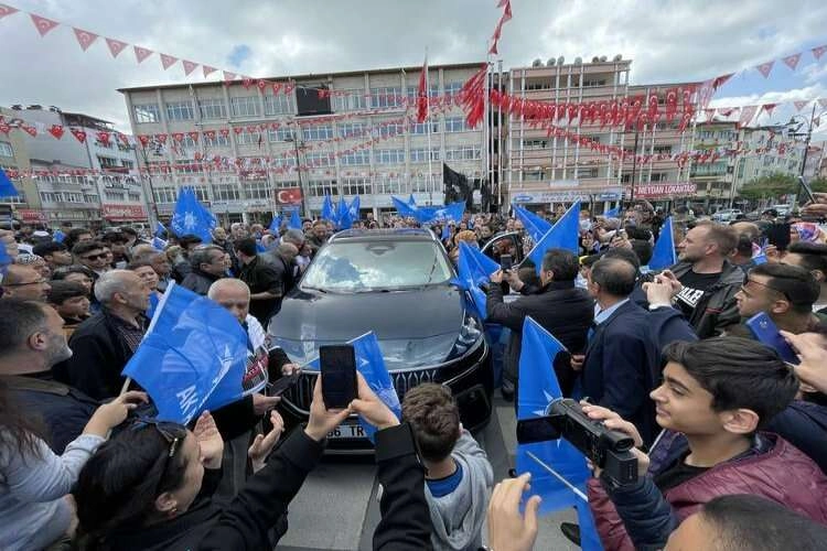 Yerli otomobil Togg Burdur'da tanıtıldı haberinin görseli