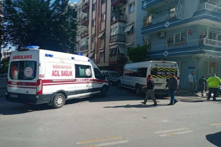 Aydın'da kaza! Servis aracı ile motosiklet çarpıştı haberinin görseli