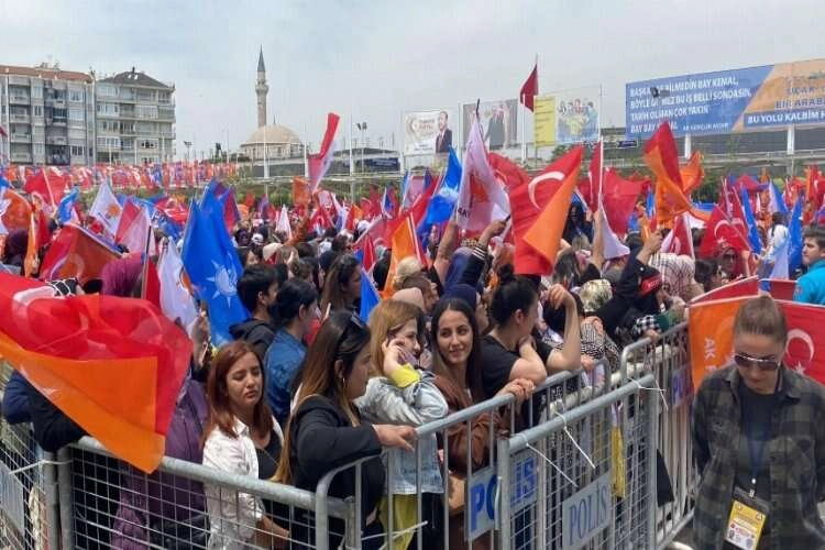 Aydın halkı, Cumhurbaşkanı Erdoğan'ı bekliyor haberinin görseli