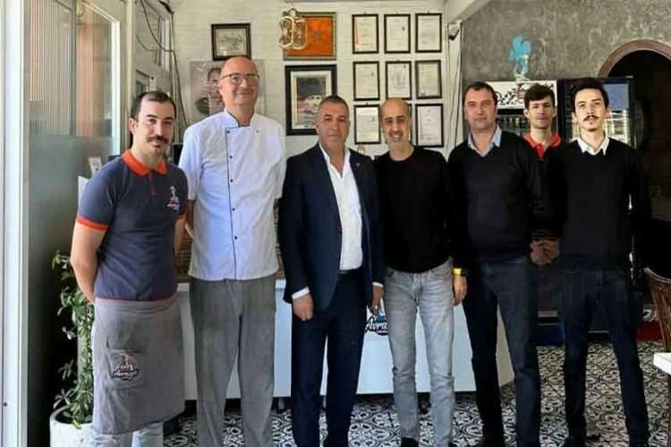 Partilerden Bağımsız İzmir’e Bağımlı! haberinin görseli