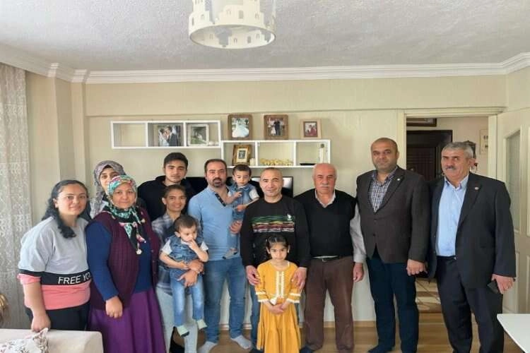 İYİ Parti'li Keskin: ''İzmirliler gereğini sandıkta yapcak'' haberinin görseli