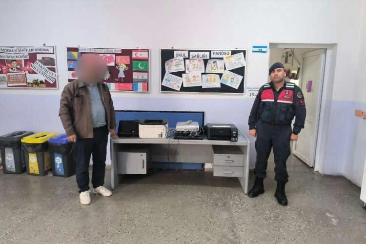 Okul hırsızları JASAT'tan kaçamadı haberinin görseli