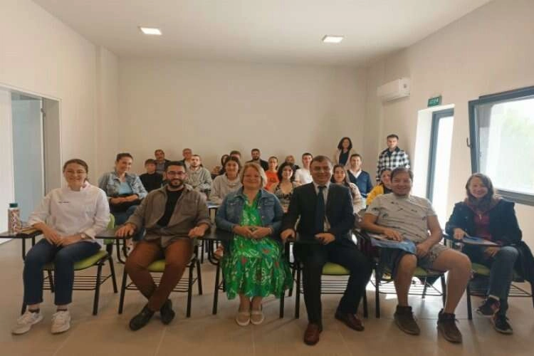 EÜ Gastronomi Akademisinin ücretsiz eğitimleri başladı haberinin görseli