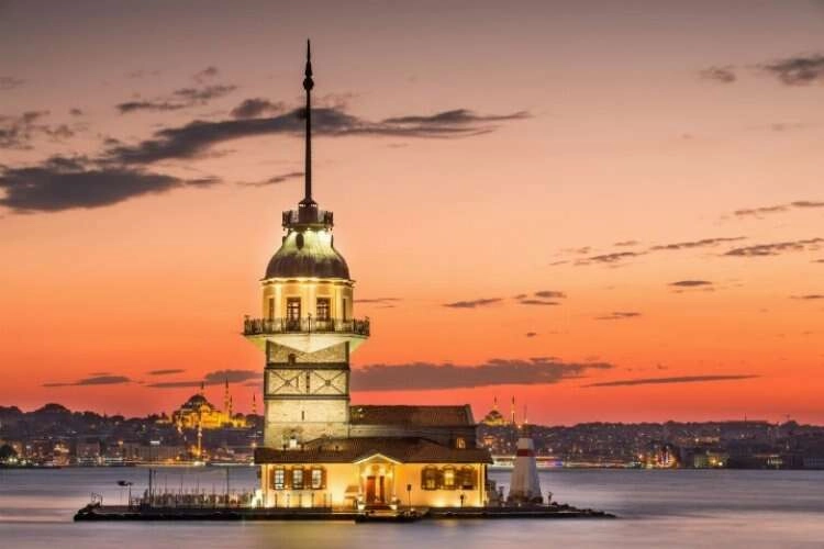 Kız Kulesi'nin medeniyetlerle dolu tarihi... haberinin görseli