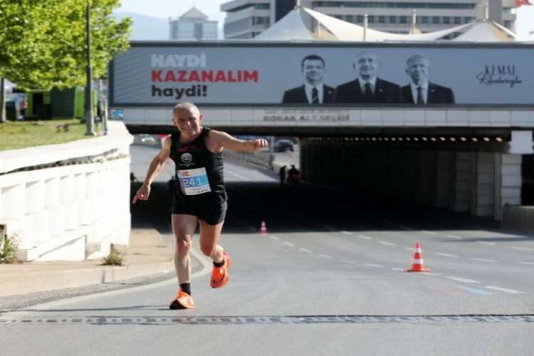 İzmir BBSK 42 branşta, Türkiye'nin en iyilerinden haberinin görseli