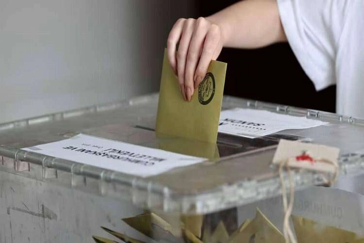 Aslanoğlu İzmir'deki son dakika verilerini paylaştı! haberinin görseli