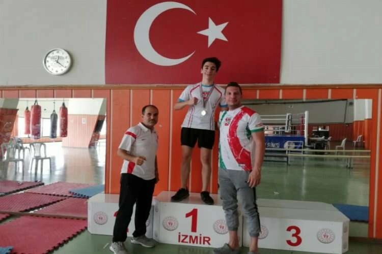 Genç sporcu Dünya Kupası'na katılacak haberinin görseli