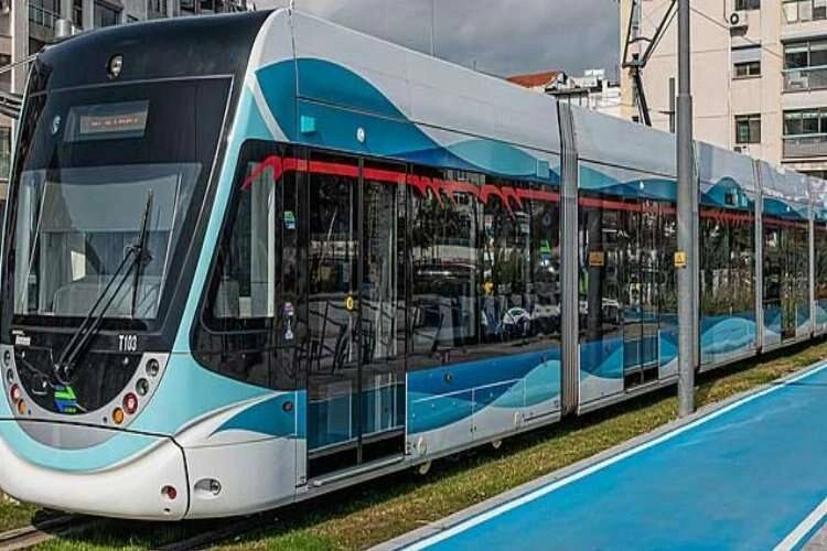 İzmir tramvayını kullananlar dikkat haberinin görseli