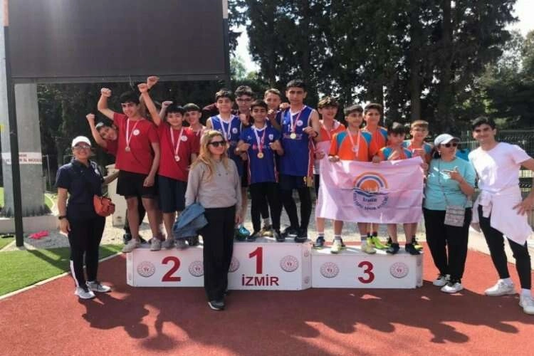Bayraklılı atletizmciler yarı finale çıktı haberinin görseli