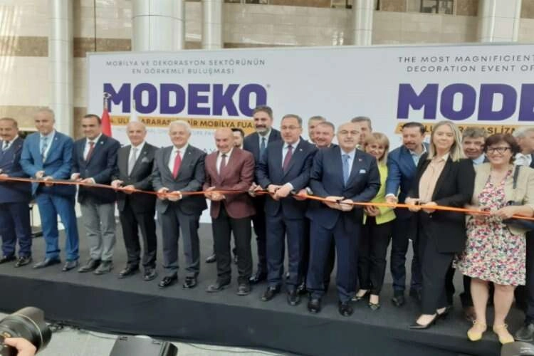 Mobilyanın kalbi 34. kez İzmir’de atıyor haberinin görseli