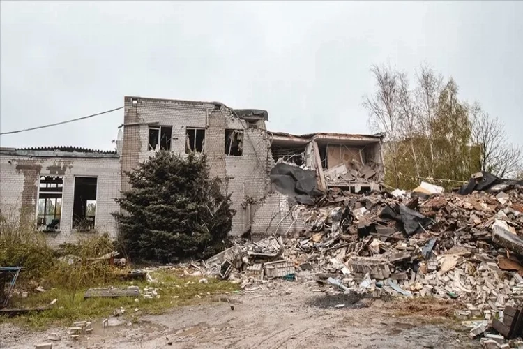 Rusya'dan Ukrayna'ya son 24 saate 31 füze saldırısı haberinin görseli