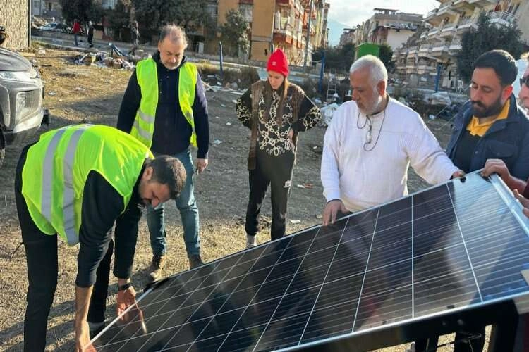 Sen de Yaşam istasyonlarına destek ol!