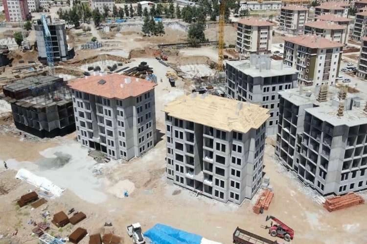 Bakan Kurum'dan deprem konutlarına ilişkin açıklama geldi