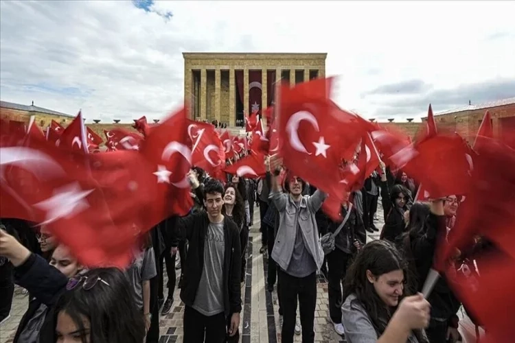 Tüm yurtta 19 Mayıs coşkusu kutlanıyor haberinin görseli
