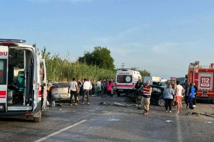Hatay'da zincirleme trafik kazası haberinin görseli
