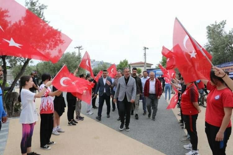 Gençlik ve Spor Bakanı Bergama'da haberinin görseli