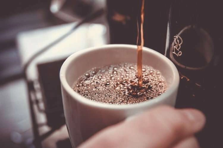 Tam Otomatik Espresso Makinesinin Sunduğu Avantajlar Nelerdir? haberinin görseli