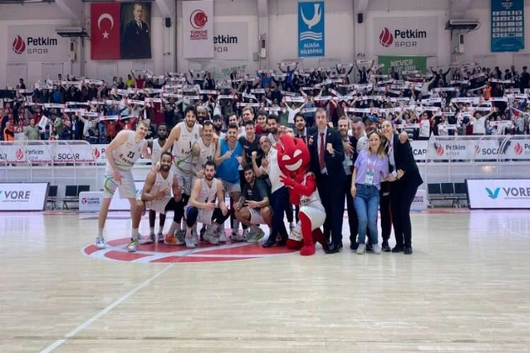 Petkimspor sezonu 12'nci sırada tamamladı haberinin görseli